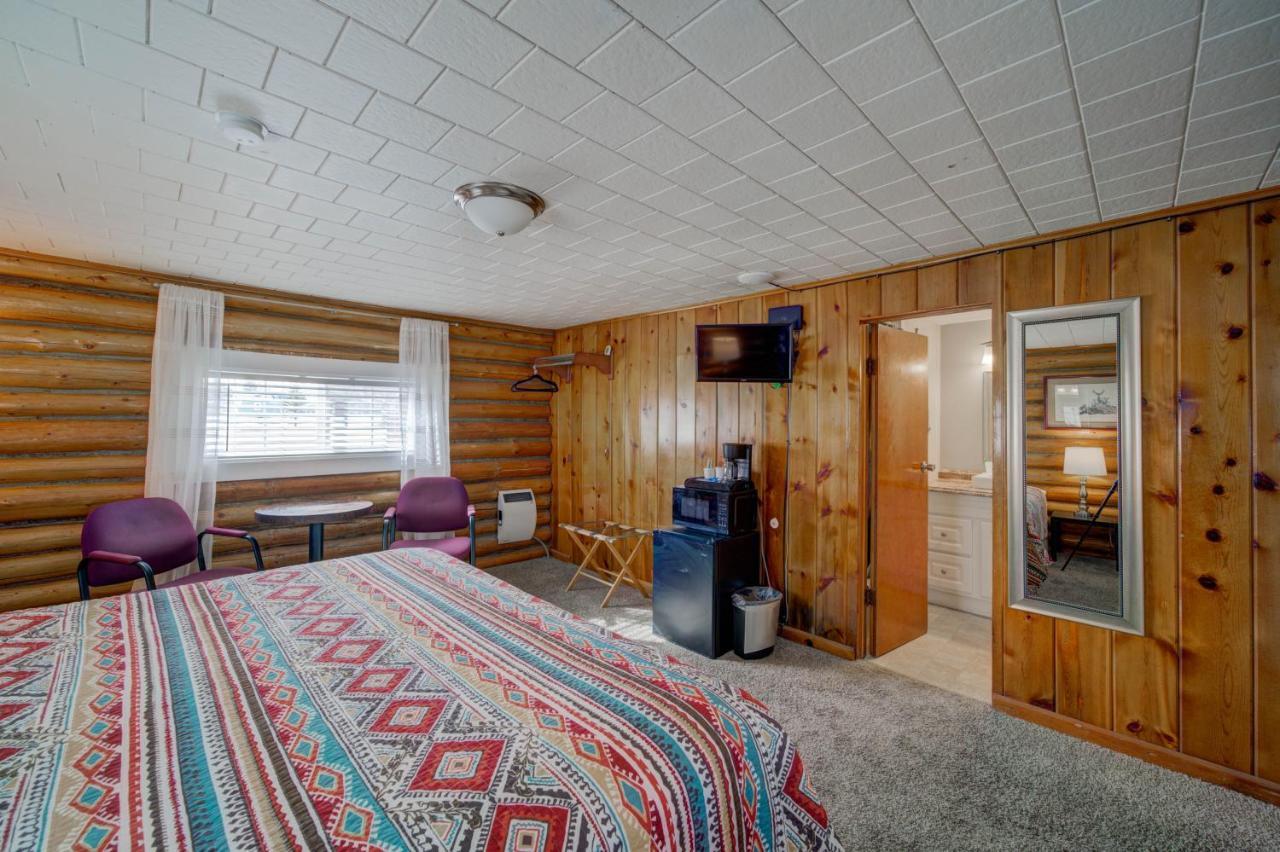 Sportsman'S Lodge Эннис Экстерьер фото