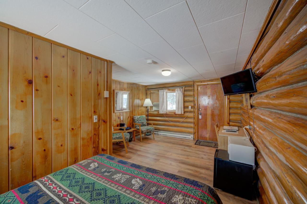 Sportsman'S Lodge Эннис Экстерьер фото
