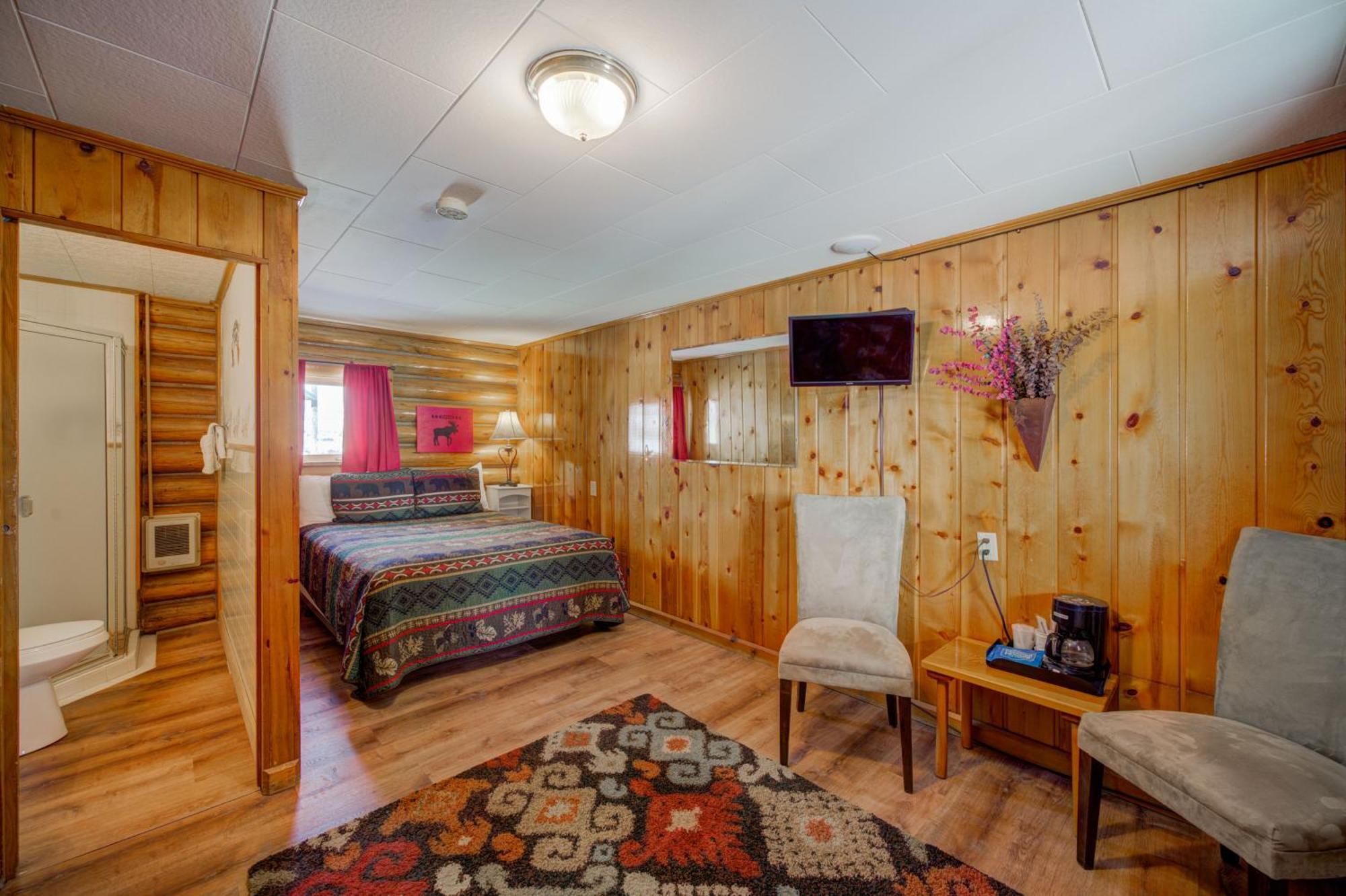 Sportsman'S Lodge Эннис Экстерьер фото